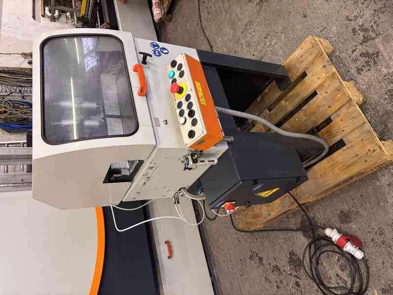 elumatec TS 161/30 Stolní pila  - foto 7