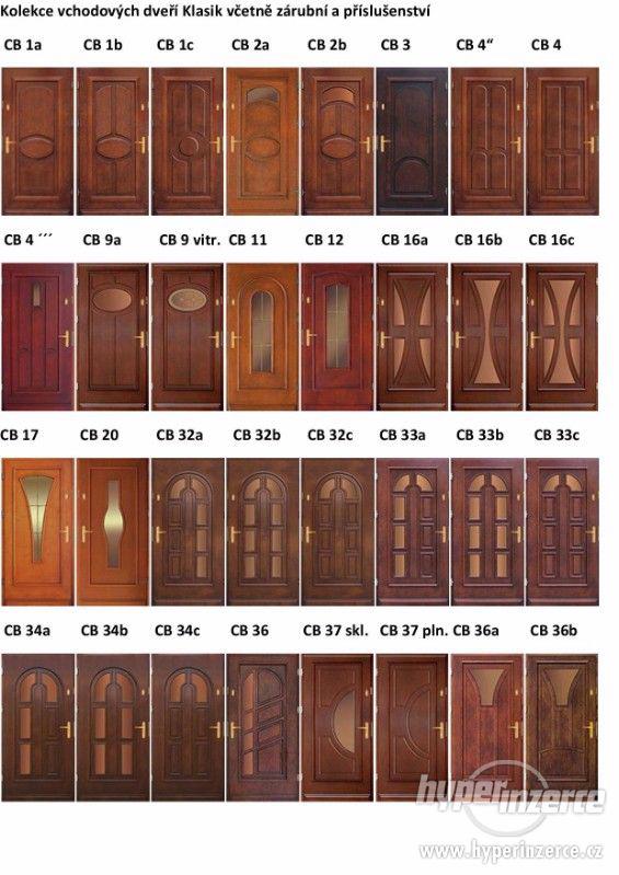 Vchodové dřevěné dveře včetně zárubně a příslušenství