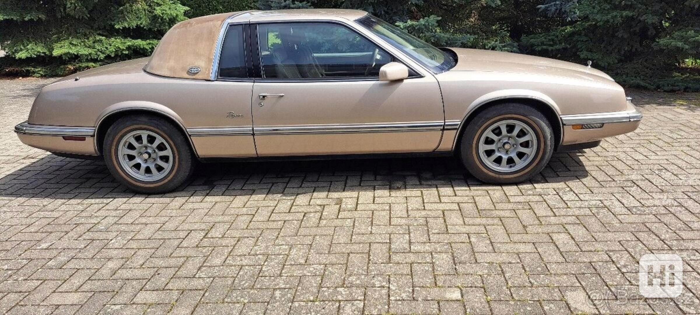 Buick Riviera 3,8 - foto 1