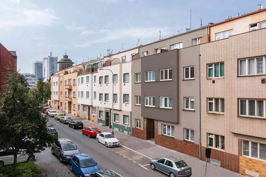 Prodej 1+kk, 27,1 m2, terasa 4,6 m2, 4.NP, Praha 4 Michle