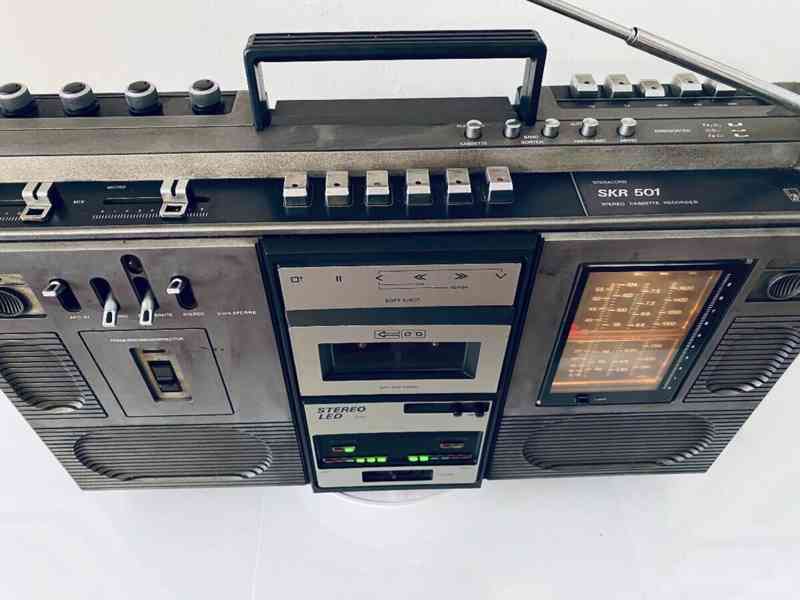 Radiomagnetofon/ ghettoblaster RFT SKR 501, rok 1981 - foto 8