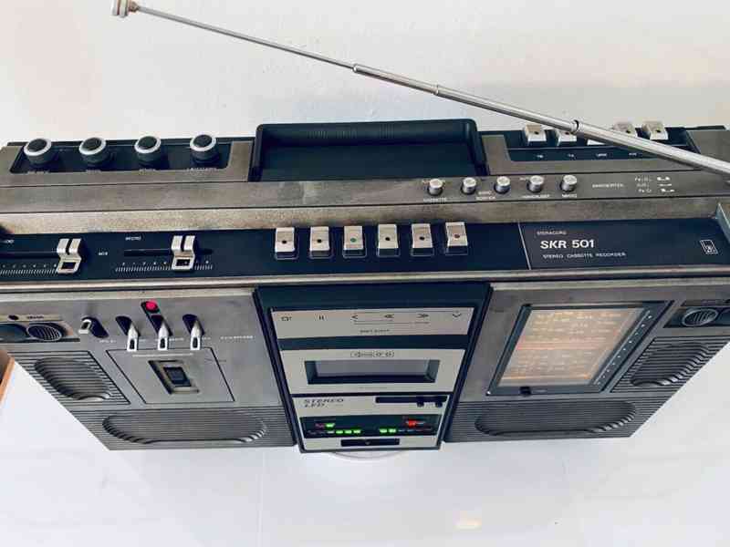 Radiomagnetofon/ ghettoblaster RFT SKR 501, rok 1981 - foto 13