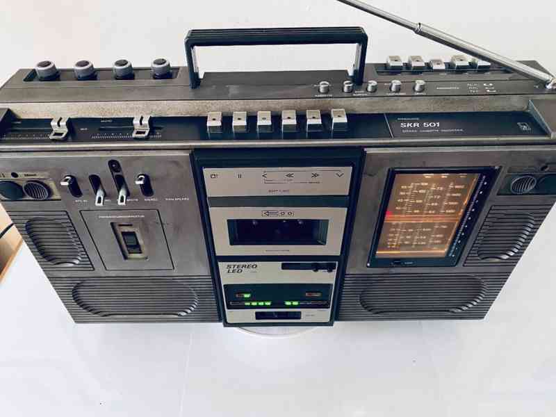 Radiomagnetofon/ ghettoblaster RFT SKR 501, rok 1981 - foto 4