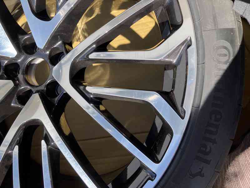 alu kolo kola r23 Audi Q8 SQ8 4M 4M8601025BN - foto 5