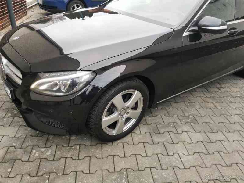 Mercedes-Benz Třídy C 2,2   220 W205 195000 km - foto 9
