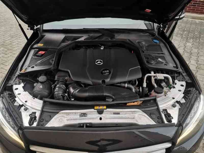 Mercedes-Benz Třídy C 2,2   220 W205 195000 km - foto 2