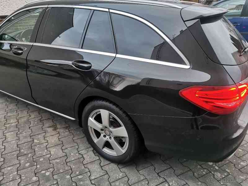 Mercedes-Benz Třídy C 2,2   220 W205 195000 km - foto 8