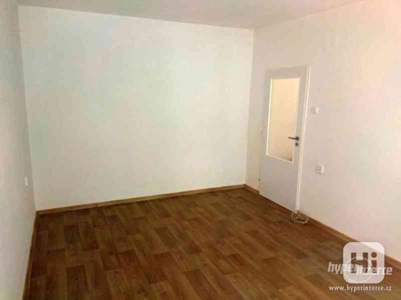 Pronájem bytu 1+1 - foto 6