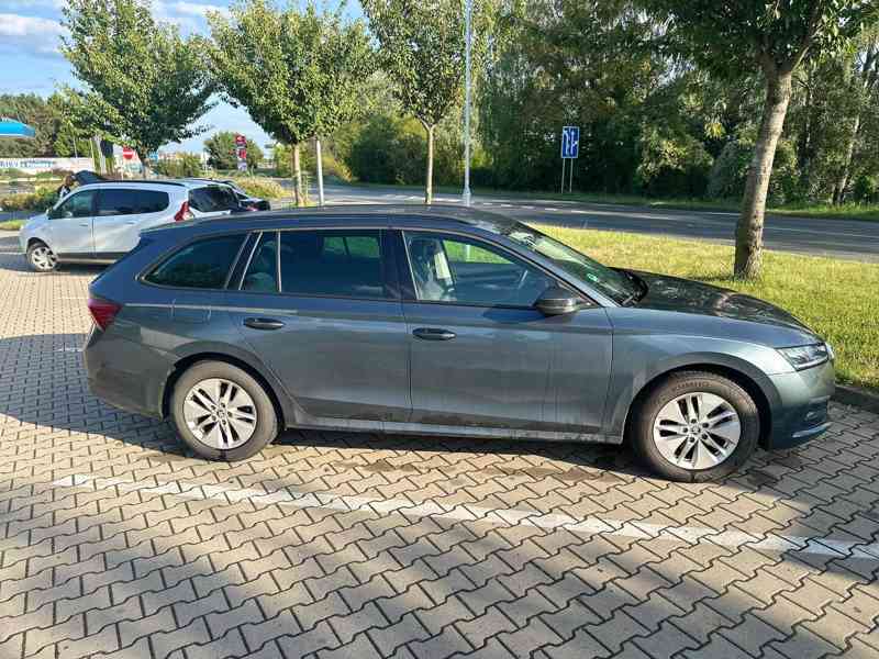 ŠKODA OCTAVIA 4 Combi AMBITION Plus, diesel, 2021, 84000km - foto 3