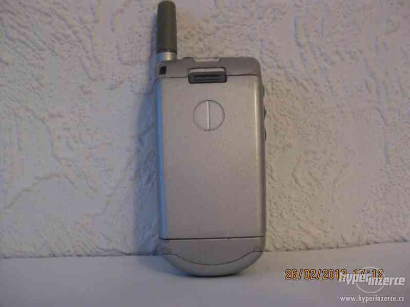 MOTOROLA V50+SIM karta ZDARMA!!! - foto 5