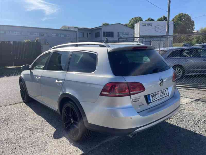 Volkswagen Passat 2,0 TDi DSG 4Motion Alltrack - foto 3