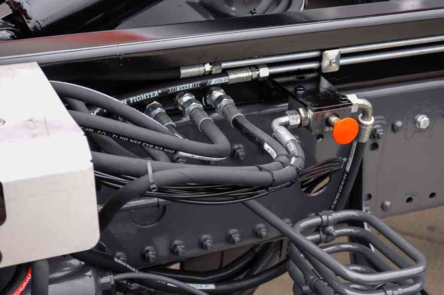 MERCEDES ATEGO 1222 NOVÝ HÁKOVÝ NOSIČ KONTEJNERŮ HYDR. RUKA - foto 83