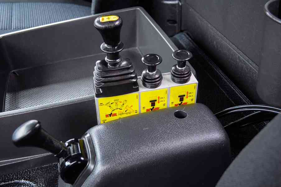 MERCEDES ATEGO 1222 NOVÝ HÁKOVÝ NOSIČ KONTEJNERŮ HYDR. RUKA - foto 62