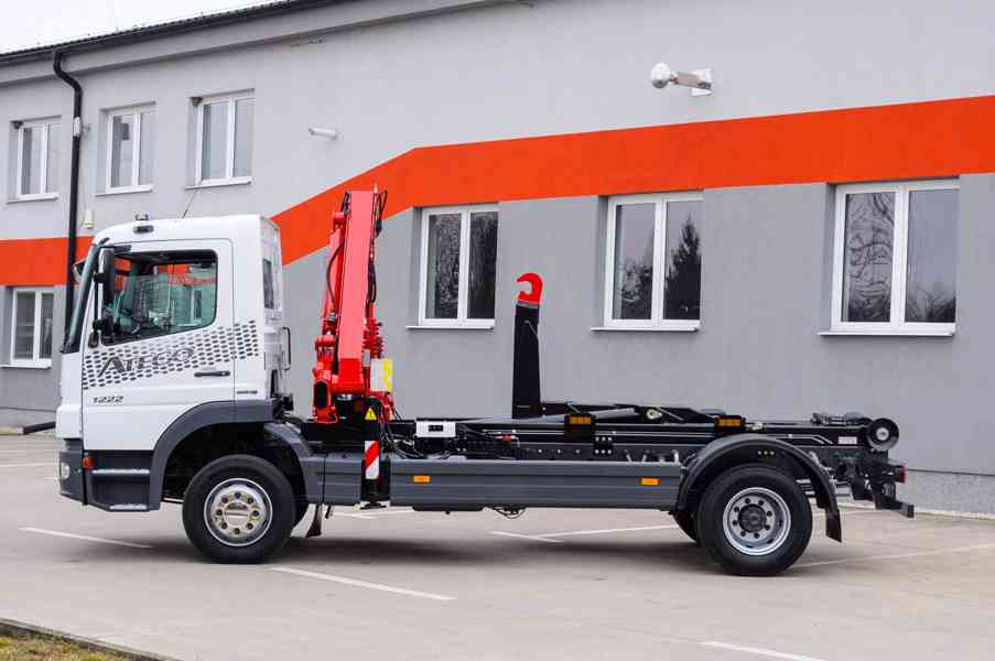 MERCEDES ATEGO 1222 NOVÝ HÁKOVÝ NOSIČ KONTEJNERŮ HYDR. RUKA - foto 4