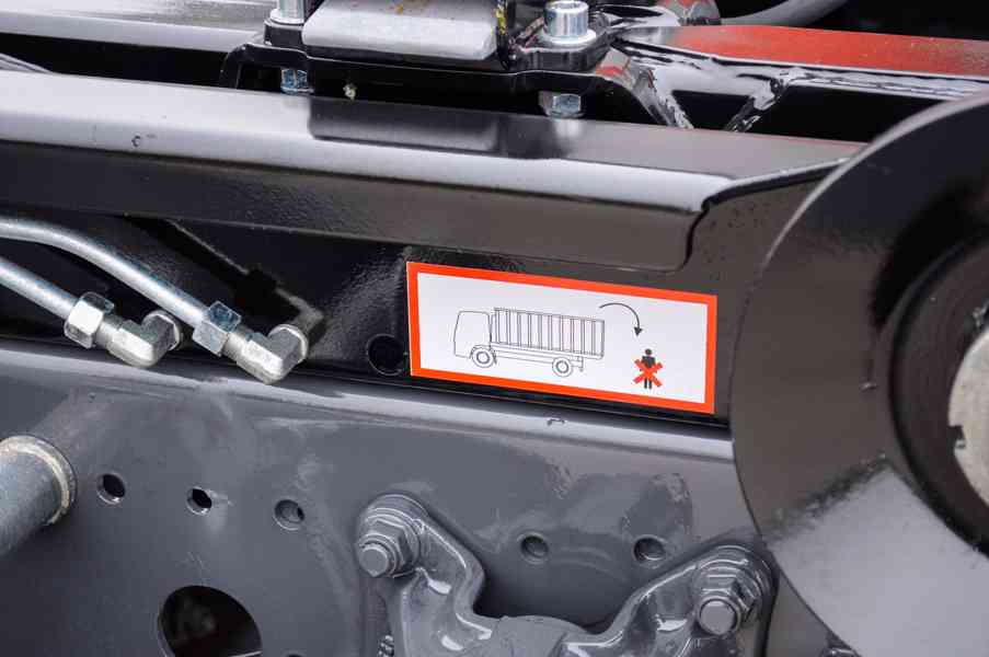 MERCEDES ATEGO 1222 NOVÝ HÁKOVÝ NOSIČ KONTEJNERŮ HYDR. RUKA - foto 29