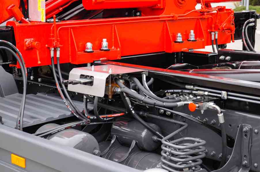 MERCEDES ATEGO 1222 NOVÝ HÁKOVÝ NOSIČ KONTEJNERŮ HYDR. RUKA - foto 36