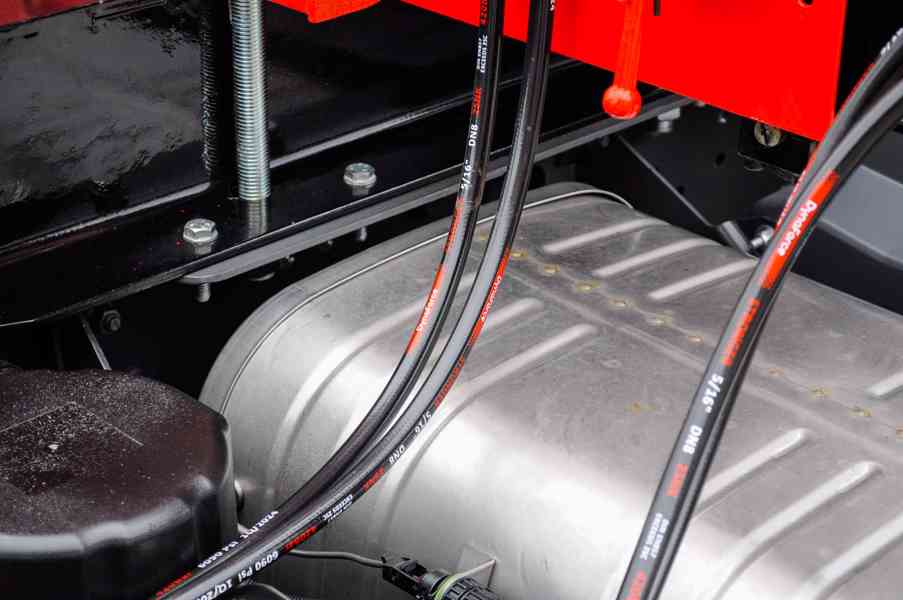 MERCEDES ATEGO 1222 NOVÝ HÁKOVÝ NOSIČ KONTEJNERŮ HYDR. RUKA - foto 80