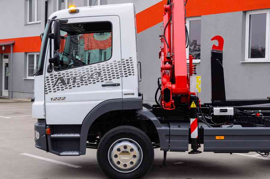 MERCEDES ATEGO 1222 NOVÝ HÁKOVÝ NOSIČ KONTEJNERŮ HYDR. RUKA - foto 82