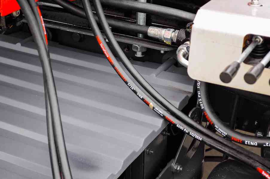 MERCEDES ATEGO 1222 NOVÝ HÁKOVÝ NOSIČ KONTEJNERŮ HYDR. RUKA - foto 39