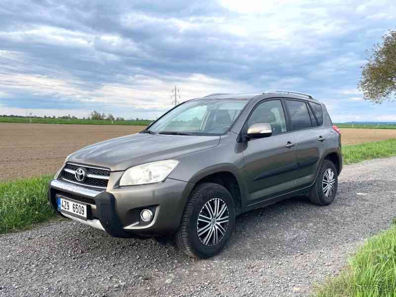 Toyota RAV4 2,2   2AD 110kW 4x4 - foto 16