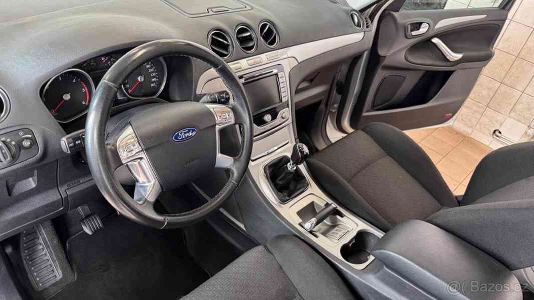 Ford S-MAX 2,0   TDCi ,103 kw.Najeto 262000 - foto 10