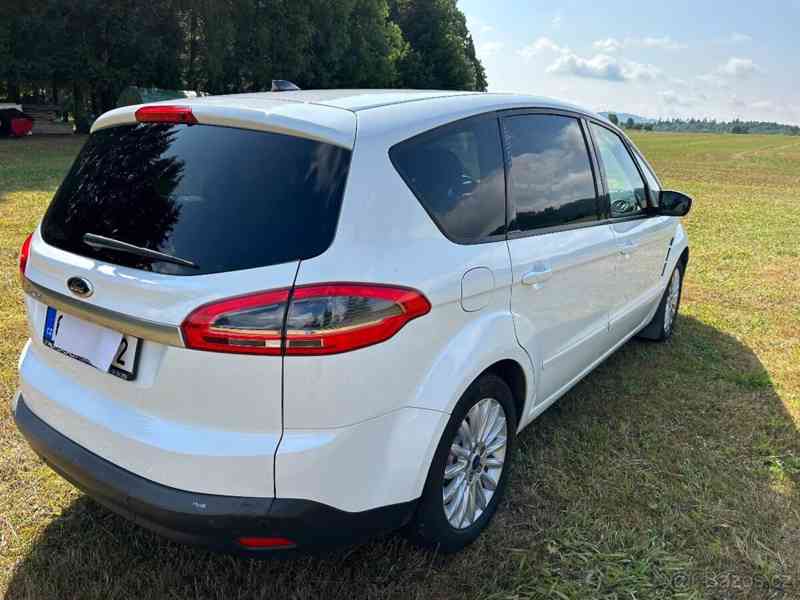 Ford S-max - foto 3