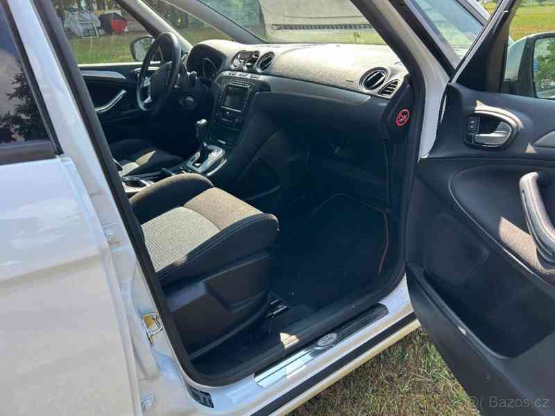 Ford S-max - foto 14