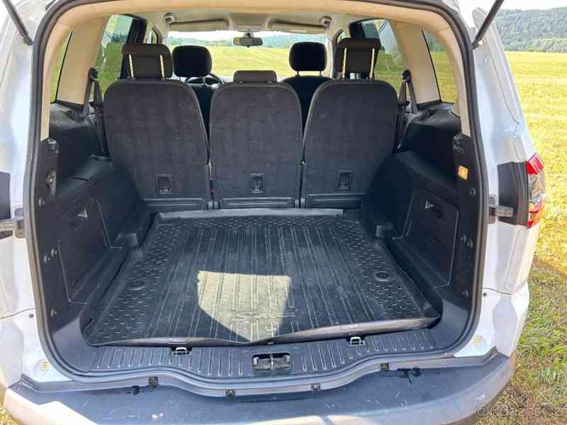 Ford S-max - foto 11