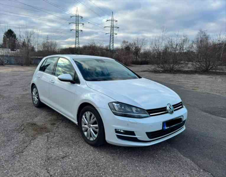 Volkswagen Golf 1,4   103 kW, TSI, Benzín, automat - foto 1