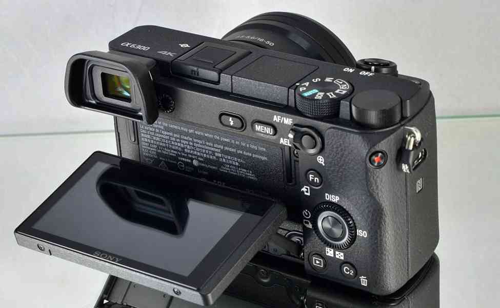 Sony A 6300+16-50mm *4K video*WIFI/NFC* 6300 Exp. - foto 6