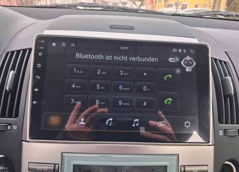 Toyota Corolla Verso 1.8i Sol benzín 95kw - foto 13