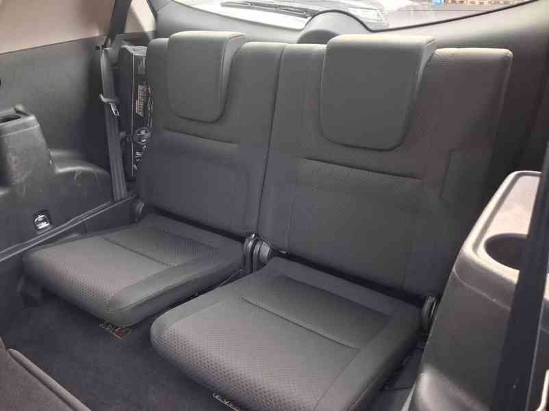 Toyota Corolla Verso 1.8i Sol benzín 95kw - foto 8