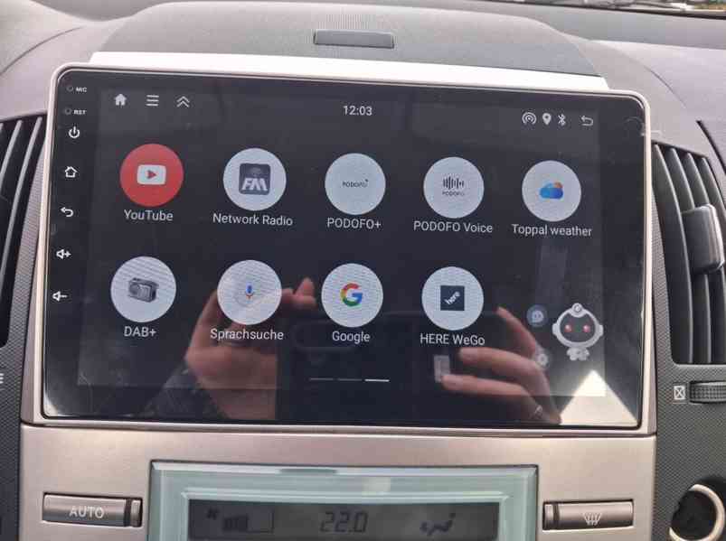 Toyota Corolla Verso 1.8i Sol benzín 95kw - foto 17