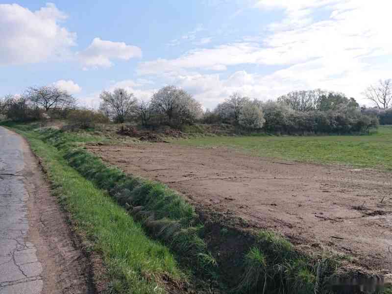Trnava stavební pozemek 3.464m2 - foto 7