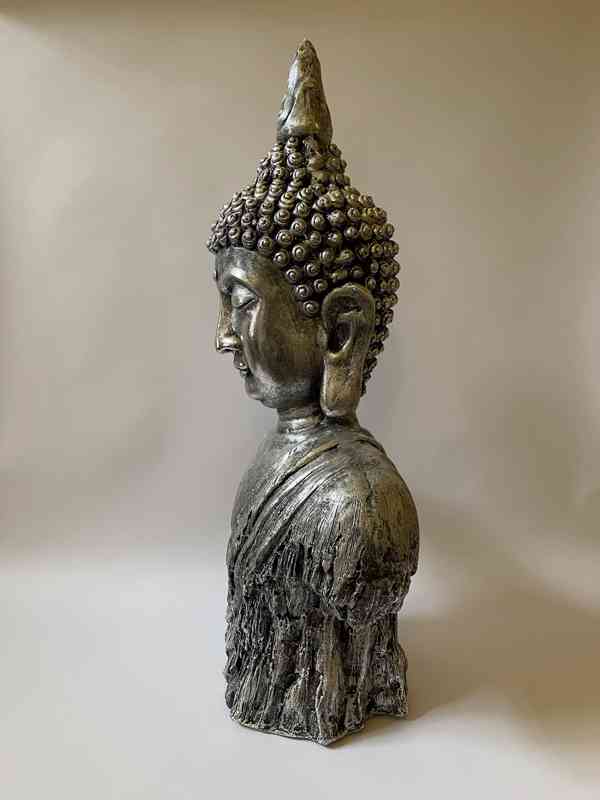 Buddha - velká stříbrná socha - foto 3