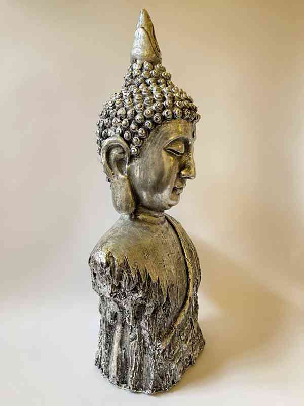 Buddha - velká stříbrná socha - foto 2