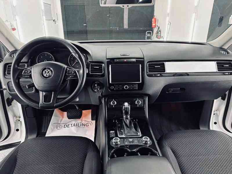 Volkswagen Touareg 3,0   TDI 180KW, 4X4, DPH - foto 9