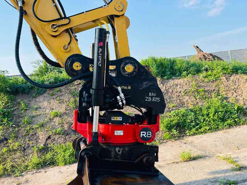 Pásové rypadlo Caterpillar 323 (Možnost leasingu) - foto 9