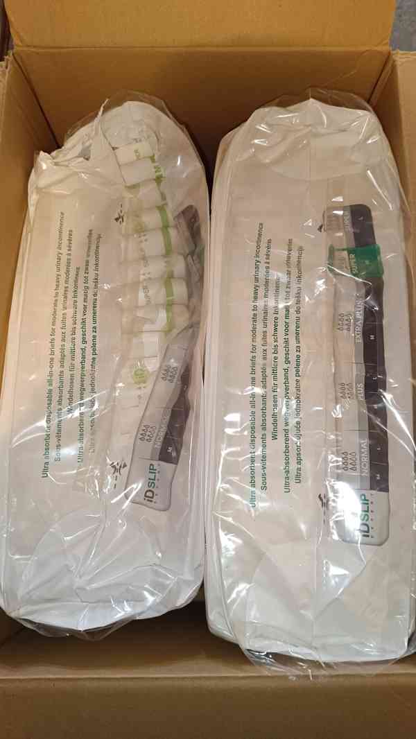 Prodám 4 ks, PVC klahotek,a 2 balení plenkových kalhotek. - foto 13