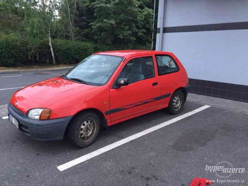 Toyota Starlet 1.3 - foto 1