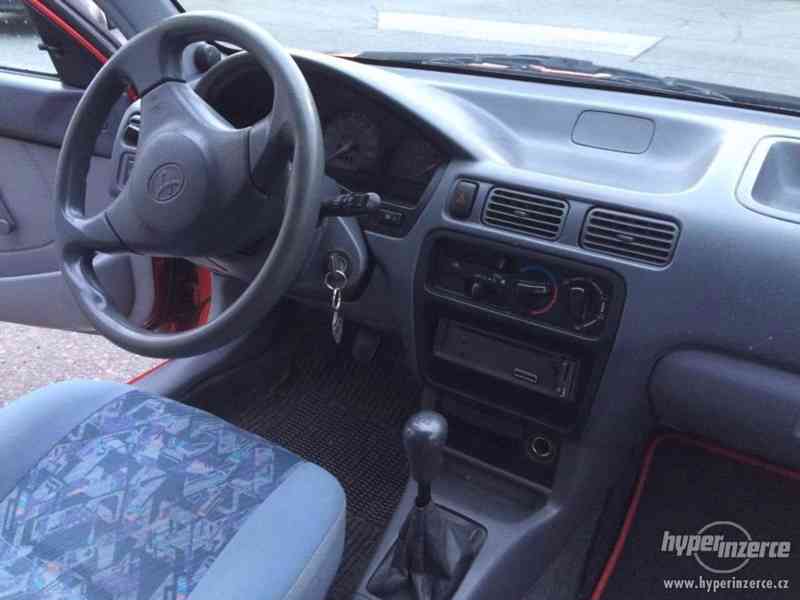 Toyota Starlet 1.3 - foto 2