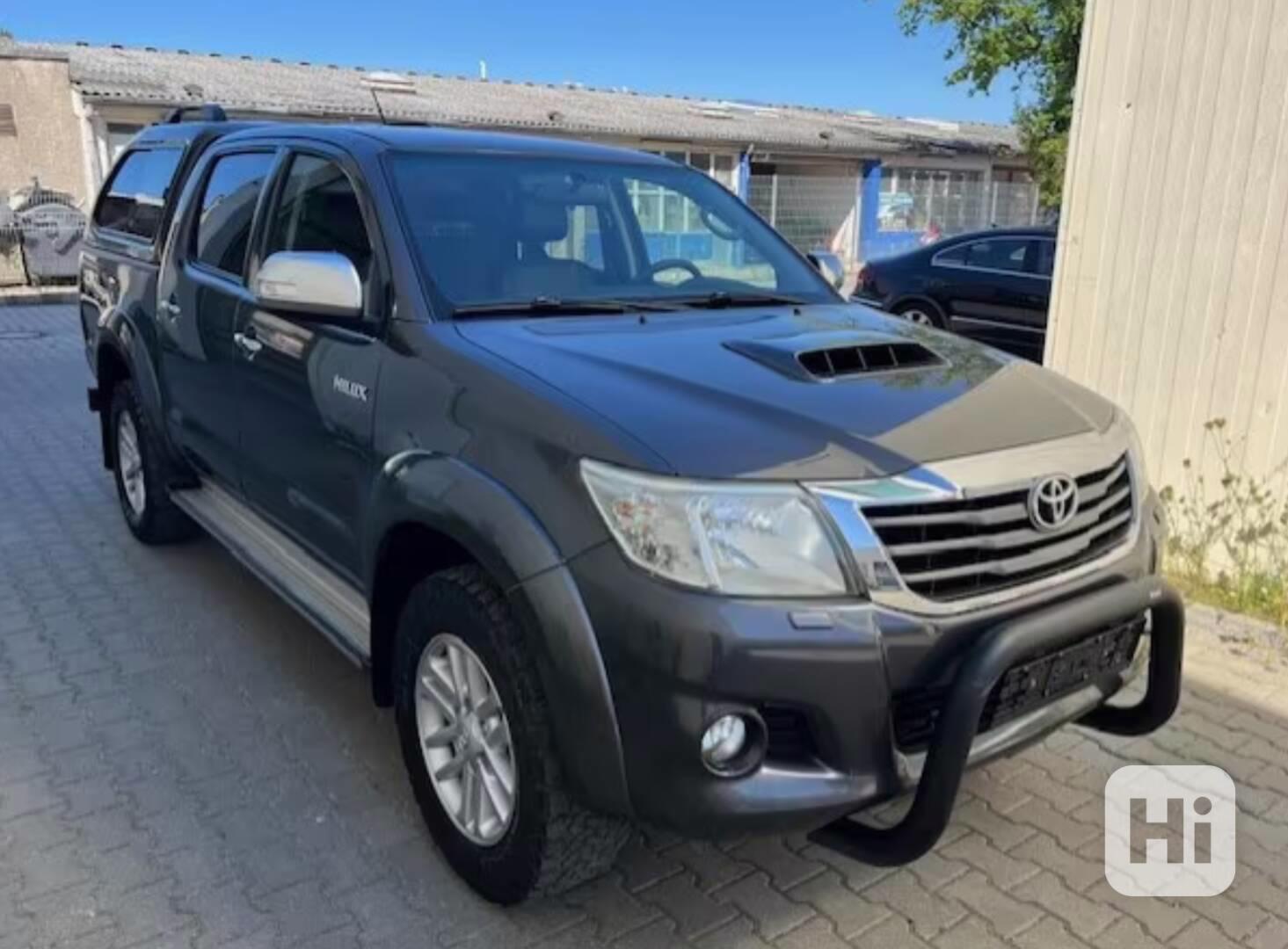 Toyota Hilux 3,0D4D Executive AUT 126kw - foto 1