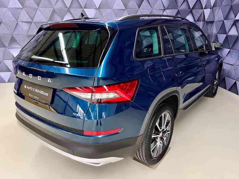 ŠKODA Kodiaq Scout 2,0 TDI 140 kW DSG 4x4 - foto 4