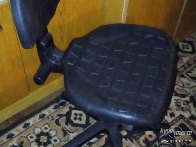 Kanc. židle - polyuretanová , větší SLEVY  v TEXTU ! - foto 2