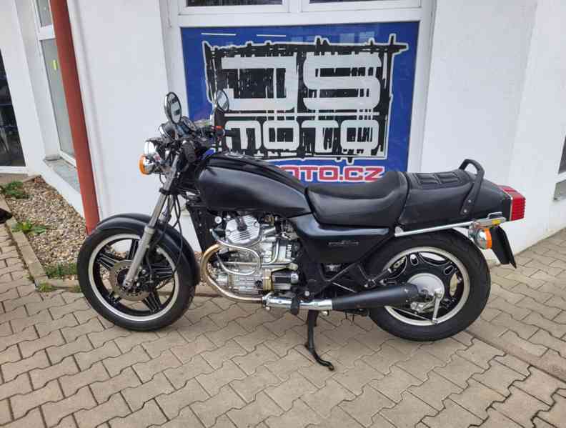 Honda GL 500 Silver Wing - foto 2