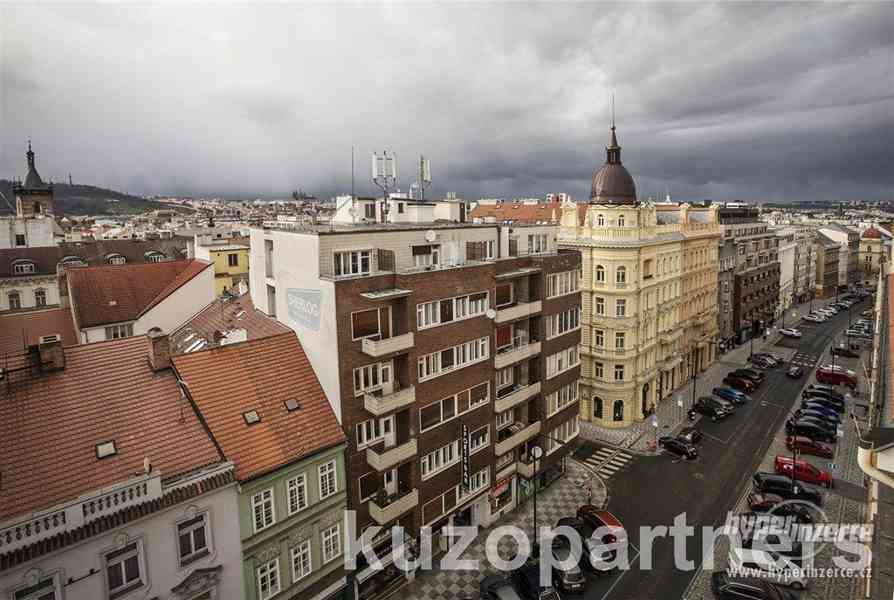 Pronájem slunného bytu 3+1,/S/T, 82 m2, s nádhernými výhledy Praha 1 - Nové Město - foto 14