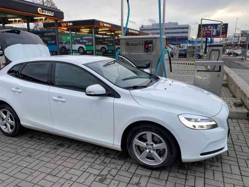 Volvo V40 D2, MOM, R DESIGN - foto 8