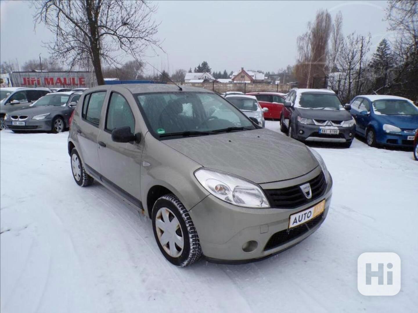 Dacia Sandero 1,2 16V KLIMA,1.MAJITEL - foto 1