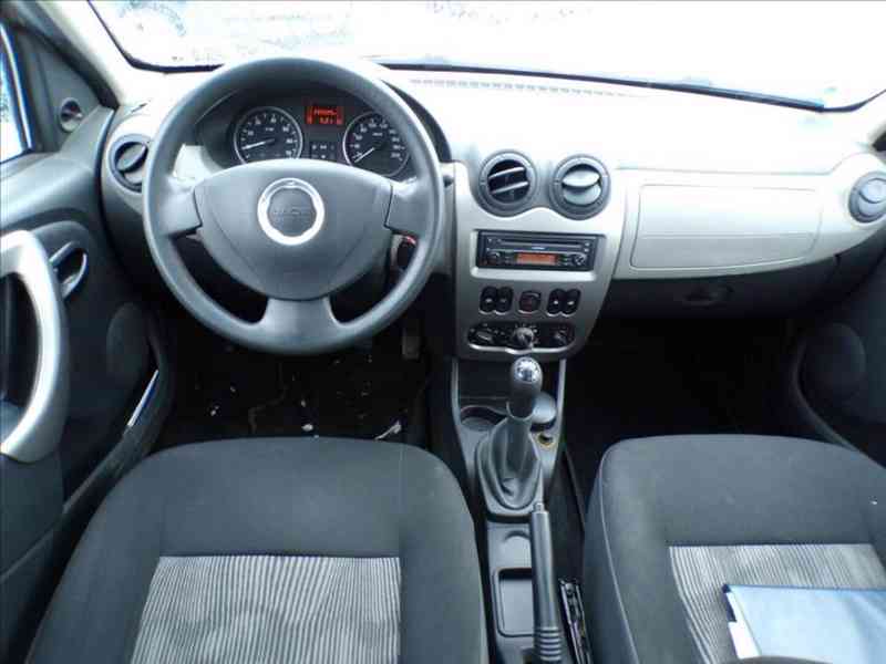 Dacia Sandero 1,2 16V KLIMA,1.MAJITEL - foto 5