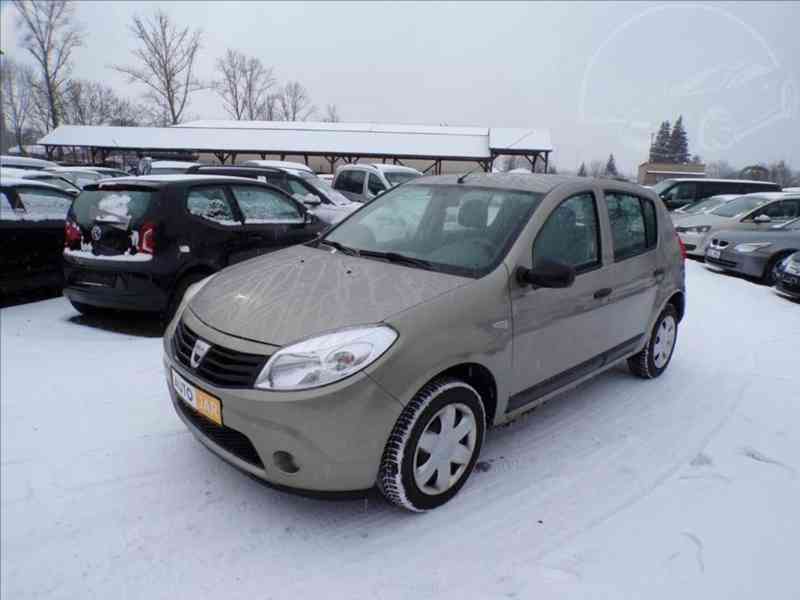 Dacia Sandero 1,2 16V KLIMA,1.MAJITEL - foto 2